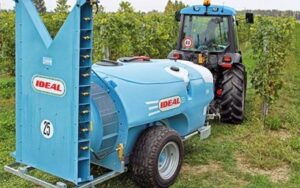 Прицепной опрыскиватель Ideal Loire